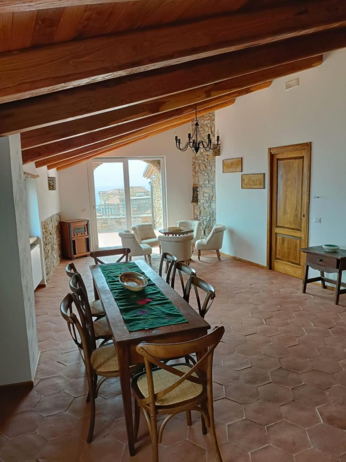 La Mansarda Bed & Breakfast Castellabate Exterior photo