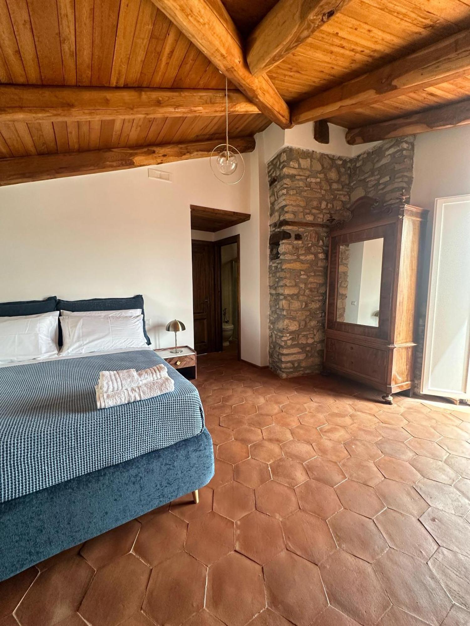 La Mansarda Bed & Breakfast Castellabate Exterior photo